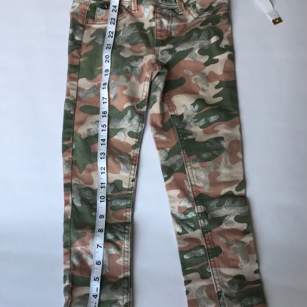 JORDACHE KIDS SIZE S/CH (6-6X)